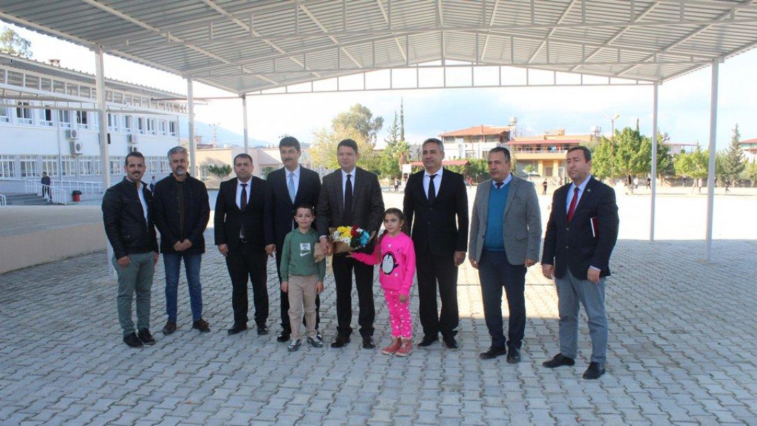 Arsuz Kaymakamı Hacı Hasan GÖKPINAR İlçe Milli Eğitim Müdürü Ahmet YANMAZ ile Gözcüler İlkokulu ve Ortaokuluna Ziyaretleri