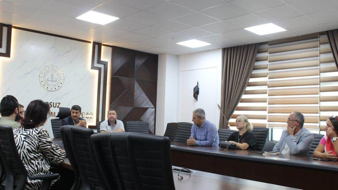 İlçe Milli Eğitim Müdürü Ahmet YANMAZ, MTSK ve Özel Eğitim Rehabilitasyon Merkezi Müdürleri ile toplantı yaparak eğitim faaliyetlerini değerlendirdi.