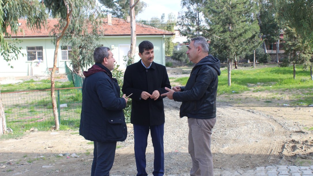 İlçe Milli Eğitim Müdürü Ahmet YANMAZ ve Şube Müdürlerinin Okul Ziyaretleri Sürüyor.